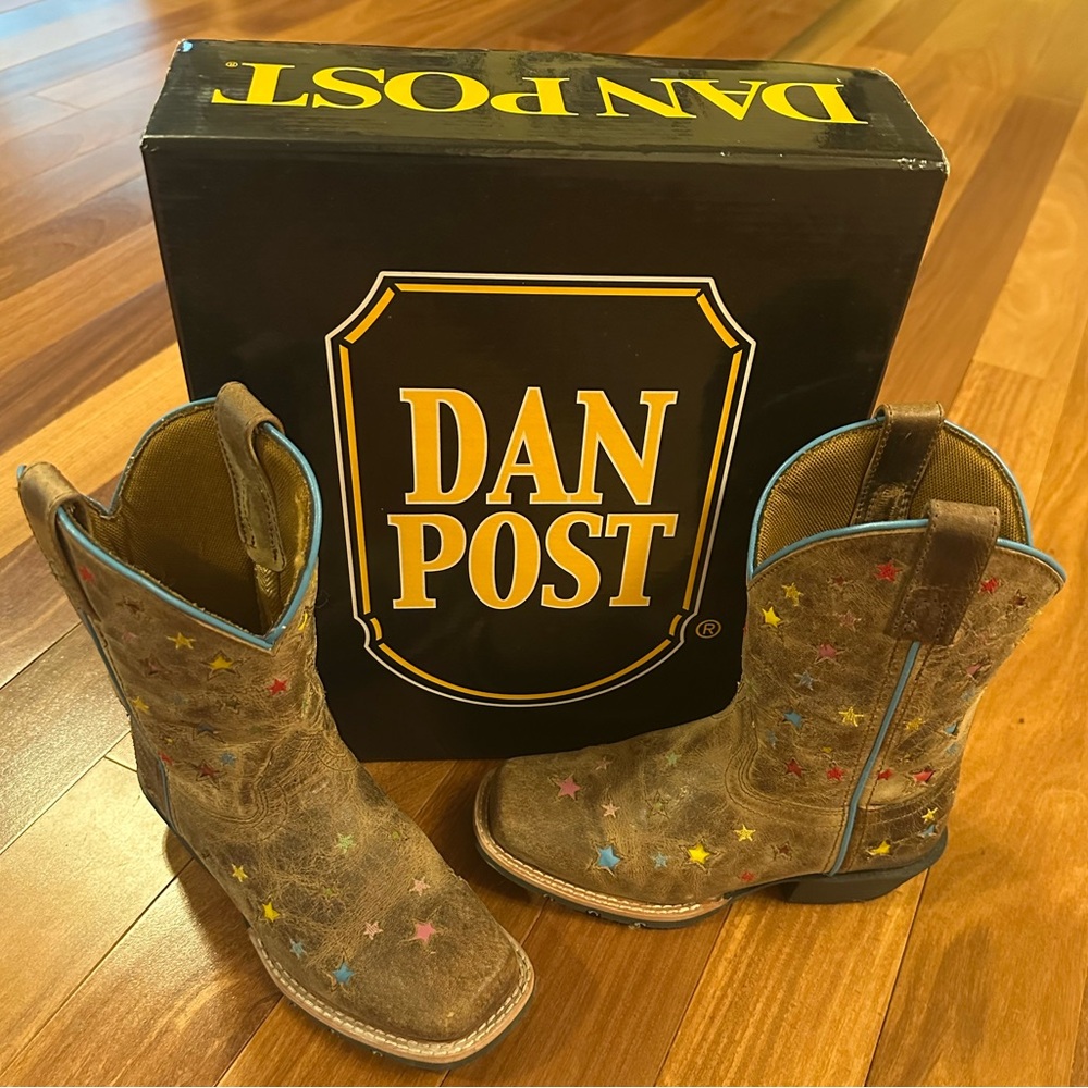 Dan Post Girls' Starlett Square Toe Star Boots 1D - 4th of July! Like New! 🎆